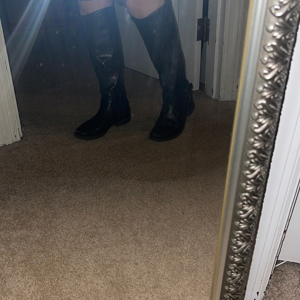 Stylish Boots - image 2